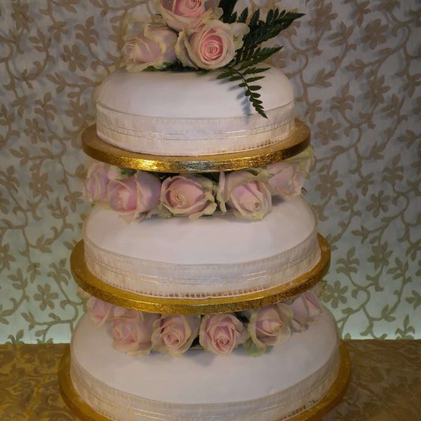 Bradburys-Wedding-Cake-17