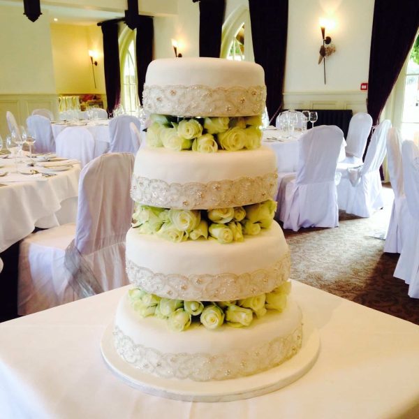 Bradburys-Wedding-Cake-19