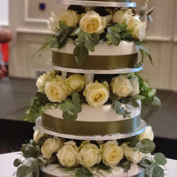 Bradburys-Wedding-Cake-22