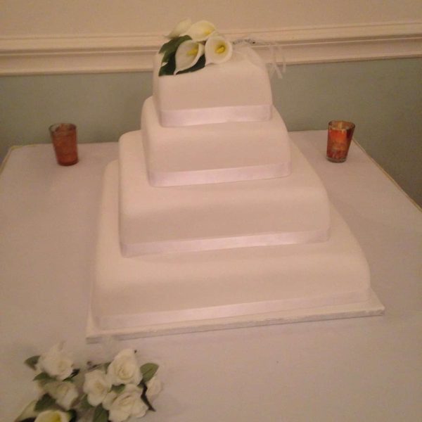 Bradburys-Wedding-Cake-8